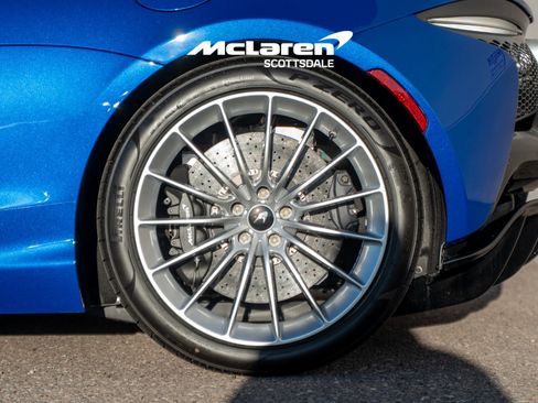 New 2026 McLaren Artura image 19