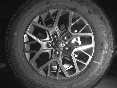 Used 2025 Jeep Wrangler Sahara image 12