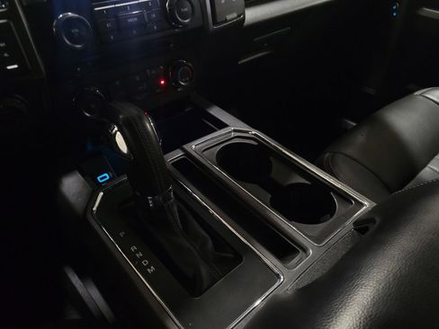 Used 2018 Ford F150 XLT w/ Equipment Group 302A Luxury image 26