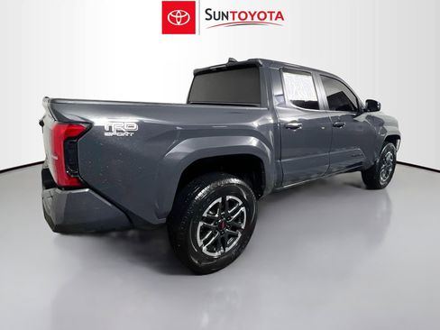 Used 2024 Toyota Tacoma TRD Sport image 4