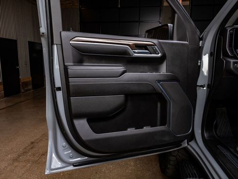 Used 2024 GMC Sierra 1500 Elevation image 35