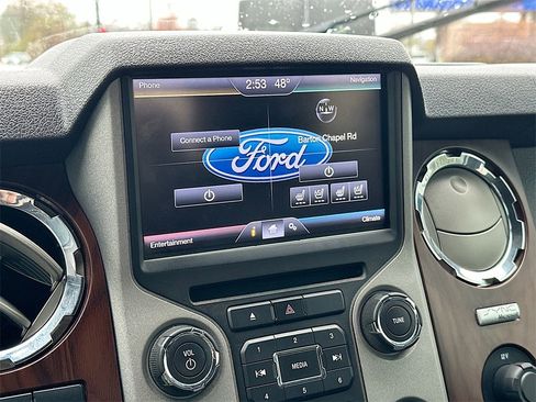 Used 2014 Ford F250 Lariat w/ Lariat Interior Package image 13