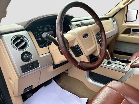 Used 2013 Ford F150 King Ranch w/ King Ranch Luxury Pkg image 10