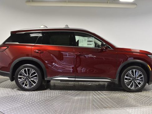 New 2026 INFINITI QX60 Luxe image 6