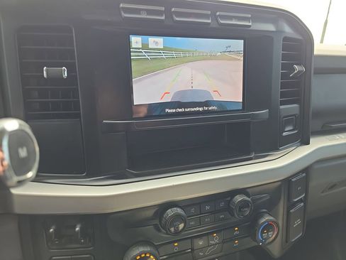 Used 2024 Ford F350 XLT AWD/4WD image 23