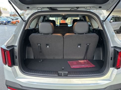 New 2026 Kia Sorento S AWD/4WD image 18