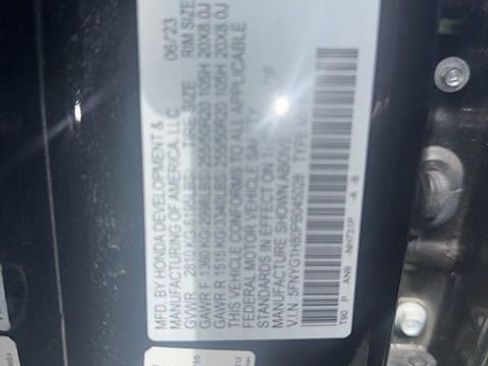 Used 2023 Honda Pilot Elite image 9