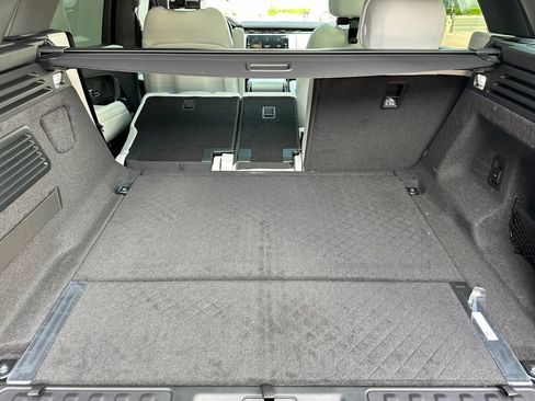 New 2026 Land Rover Range Rover Sport SE image 28