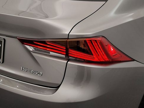 Used 2017 Lexus IS 350 F Sport image 6