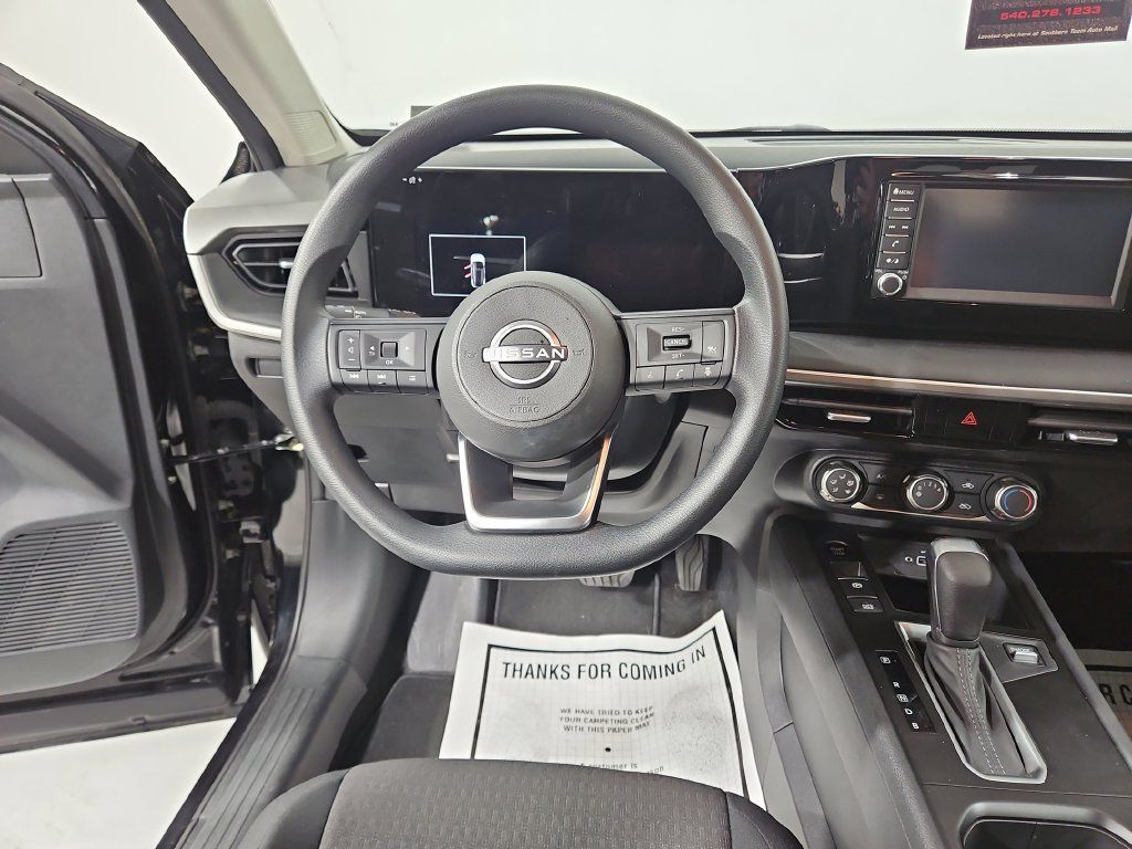 Certified 2025 Nissan Kicks S AWD/4WD image 15