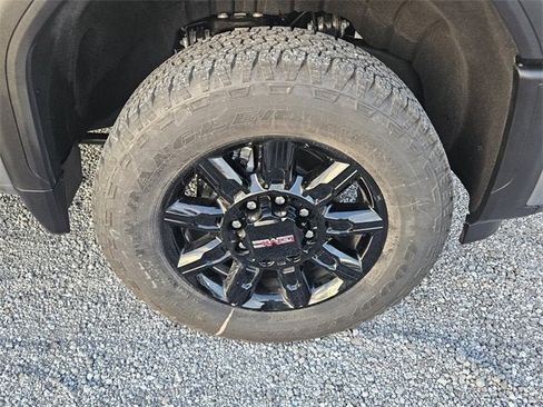 New 2026 GMC Sierra 2500 AT4 image 16
