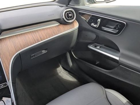 Used 2025 Mercedes-Benz C 300 C 300 image 17