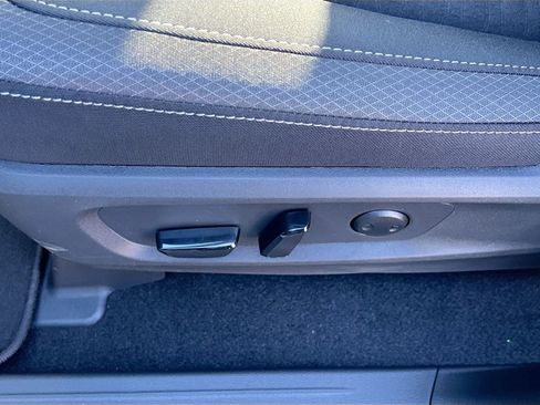 New 2026 Nissan Pathfinder SV image 19