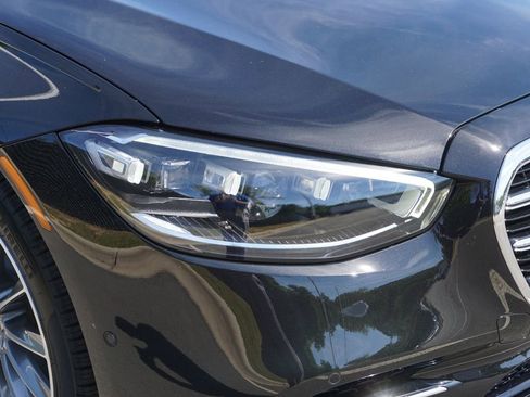 New 2026 Mercedes-Benz S 580 4MATIC Sedan image 10