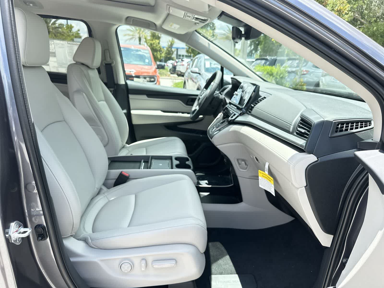 New 2026 Honda Odyssey EX-L image 17