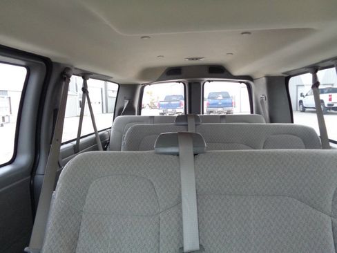 Used 2017 Chevrolet Express 2500 LS image 72