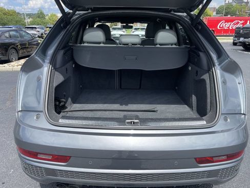 Used 2016 Audi Q3 2.0T Prestige w/ Prestige Package AWD/4WD image 39