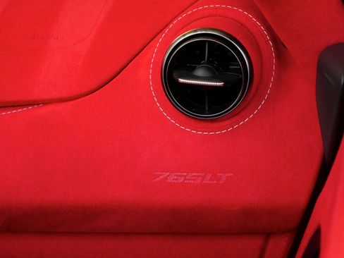 Used 2022 McLaren 765LT RWD image 32