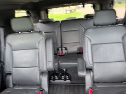 Used 2023 GMC Yukon Denali AWD/4WD image 23
