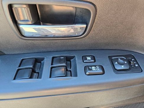 Used 2024 Mitsubishi Outlander Sport AWD image 37