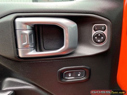Used 2020 Jeep Wrangler Unlimited Sport S AWD/4WD image 22