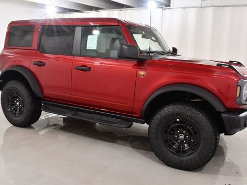 New 2026 Ford Bronco Badlands AWD/4WD image 5
