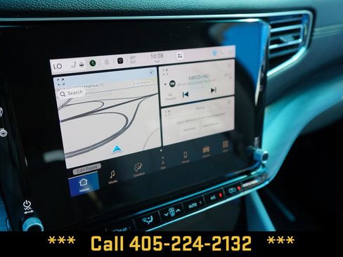 Used 2024 Jeep Wagoneer Series II w/ Flexible Seating Group RWD image 36