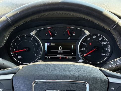 Used 2019 GMC Acadia SLT w/ Black Edition image 16