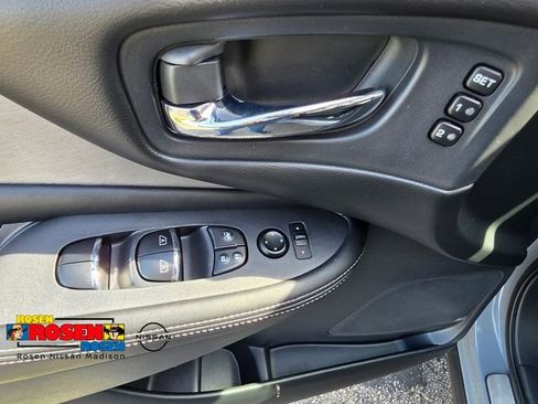 Certified 2024 Nissan Murano SL AWD/4WD image 11