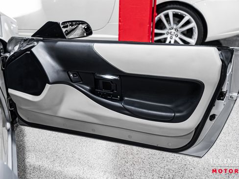 Used 1996 Chevrolet Corvette Convertible image 36