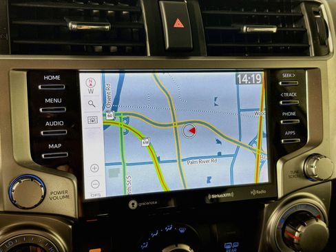 Used 2020 Toyota 4Runner SR5 Premium w/ Moonroof Package AWD/4WD image 14