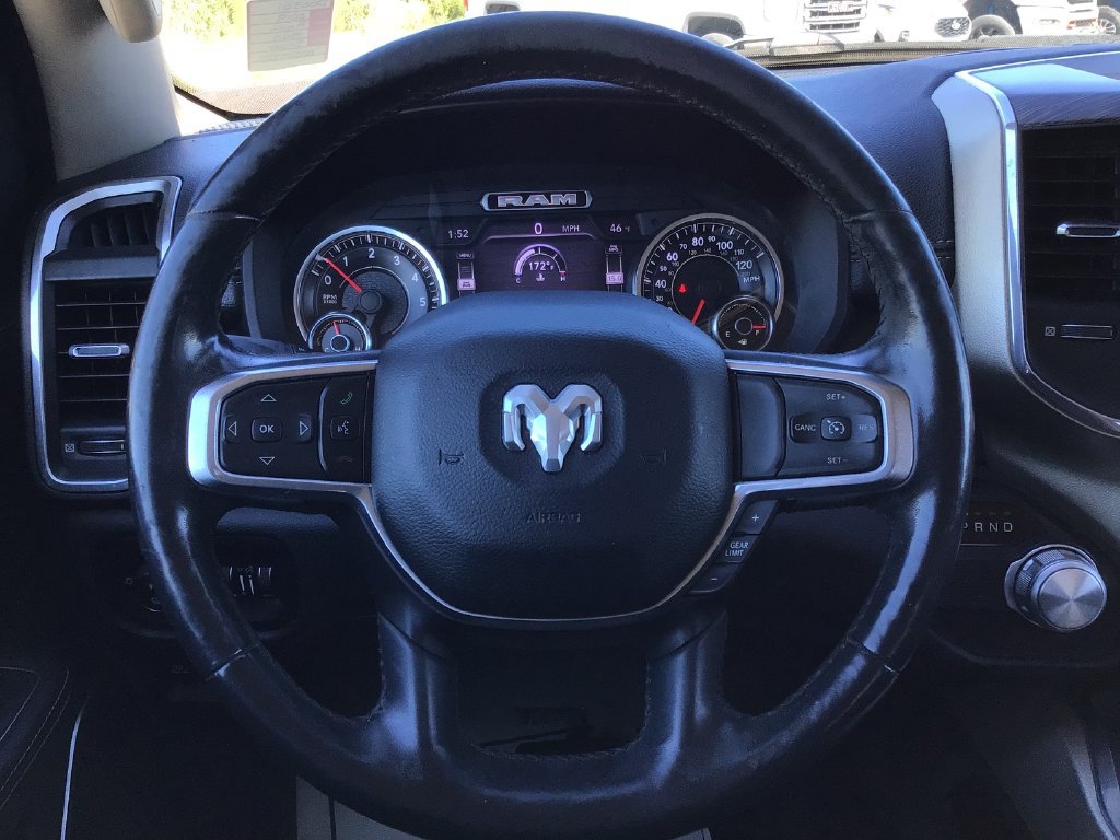 Used 2019 RAM 1500 Laramie RWD image 15