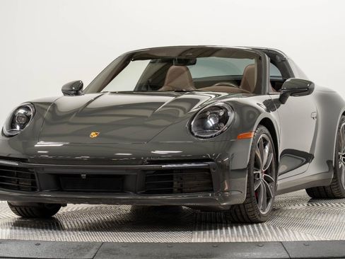 Used 2022 Porsche 911 Targa 4S image 32