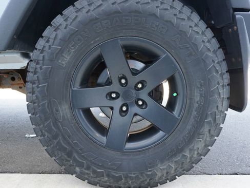 Used 2016 Jeep Wrangler Unlimited Sport w/ Quick Order Package 24S AWD/4WD image 30
