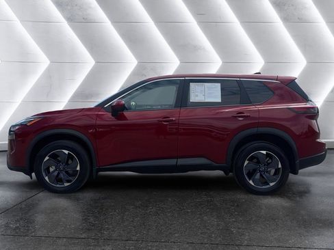 Used 2025 Nissan Rogue SV FWD image 4