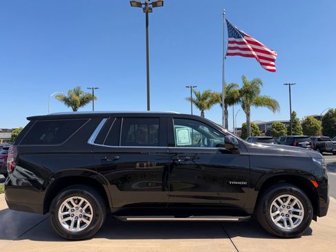 Used 2024 Chevrolet Tahoe LT AWD/4WD image 4