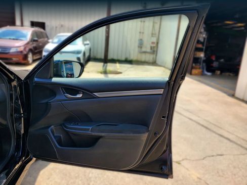 Used 2019 Honda Civic LX image 14