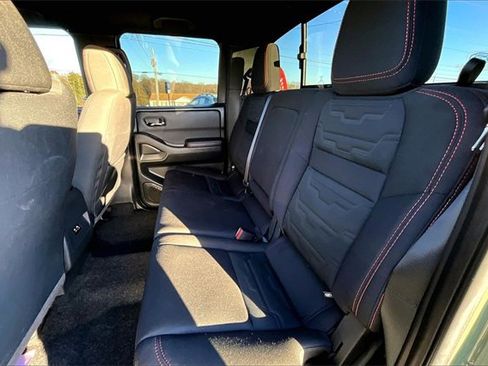 Used 2024 Nissan Frontier PRO-4X w/ Off-Road Protection Package image 20