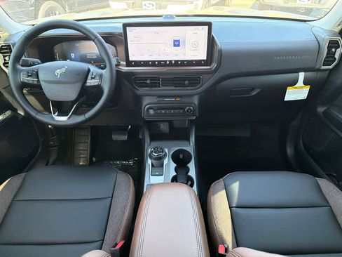 New 2026 Ford Bronco Sport Outer Banks AWD/4WD image 17