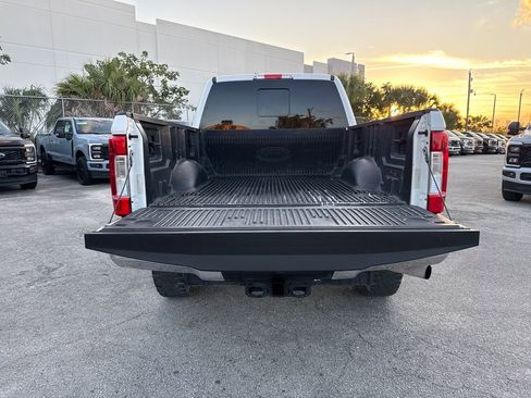 Used 2019 Ford F250 Lariat w/ Lariat Value Package image 29