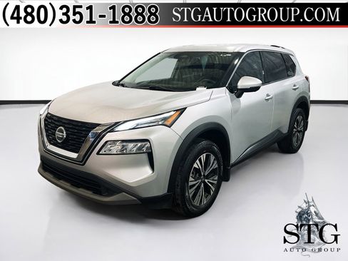 Used 2021 Nissan Rogue SV FWD image 1
