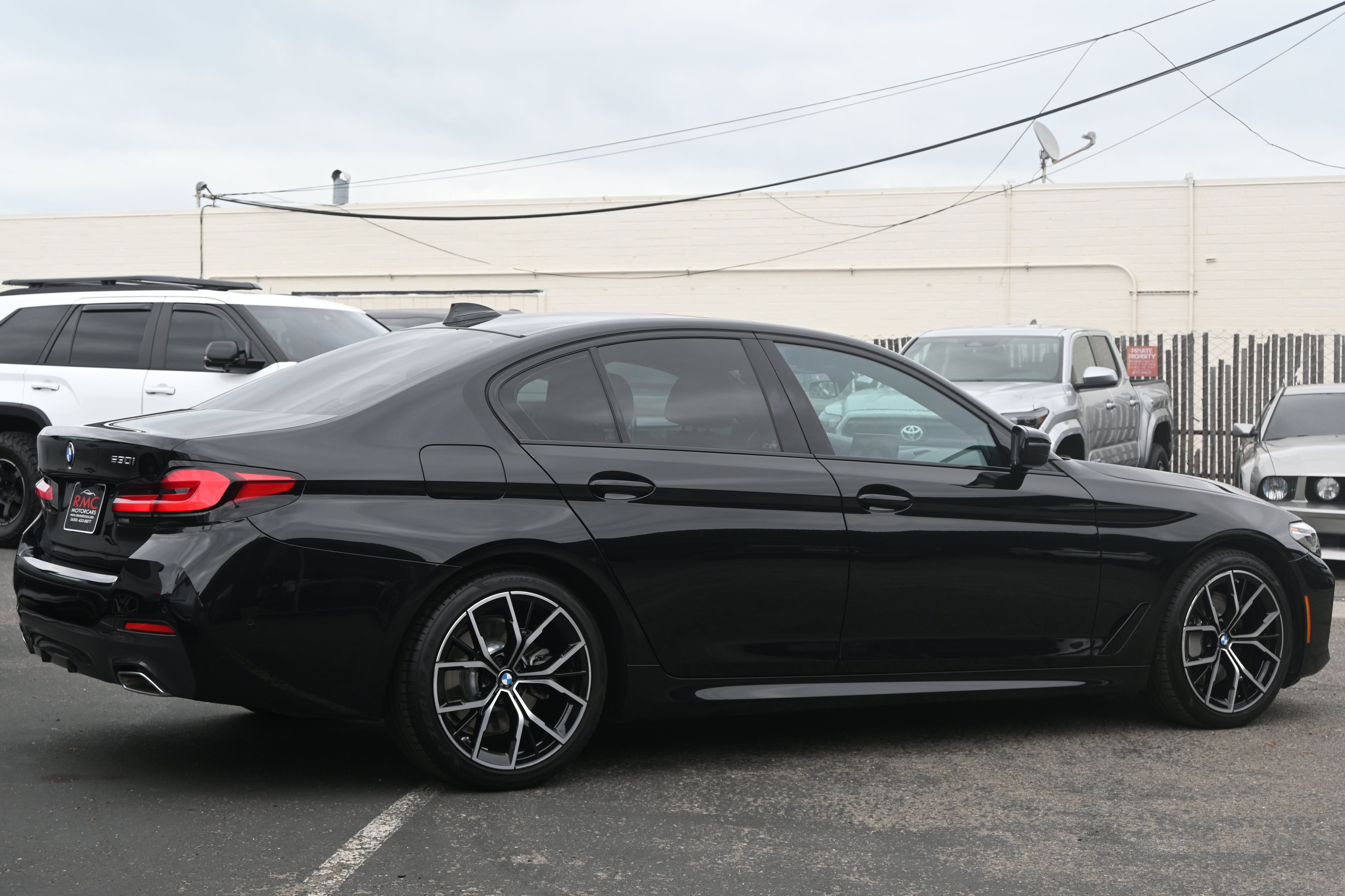 Used 2022 BMW 530i w/ M Sport Package RWD image 10