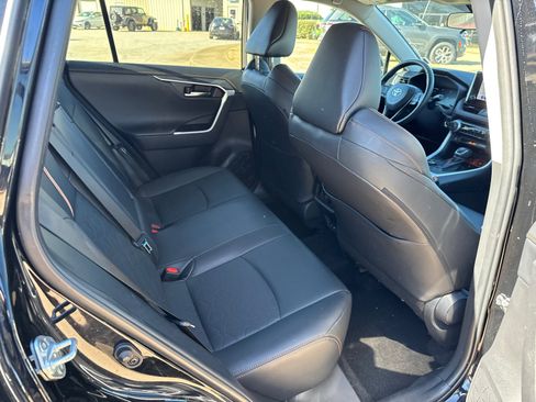 Used 2024 Toyota RAV4 Adventure image 15