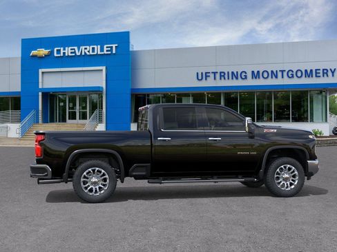 New 2026 Chevrolet Silverado 2500 LTZ w/ LTZ Plus Package AWD/4WD image 5