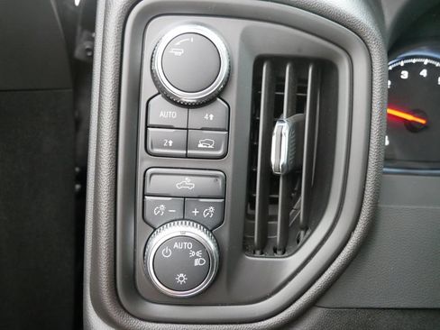 Used 2023 GMC Sierra 1500 Pro w/ Pro Value Package AWD/4WD image 16