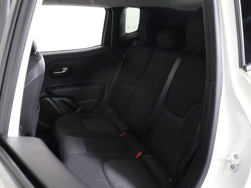 Used 2023 Jeep Renegade Trailhawk w/ Trailer Tow Group image 27