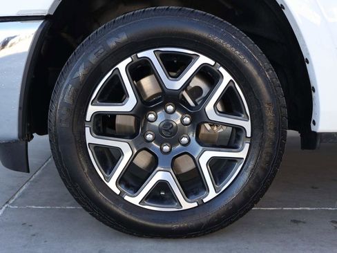 Used 2025 RAM 1500 Laramie image 6