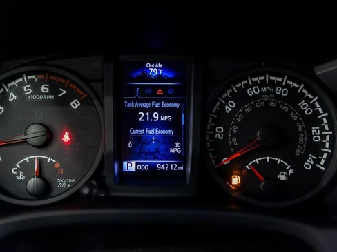 Used 2019 Toyota Tacoma SR w/ SR Convenience Package RWD image 35