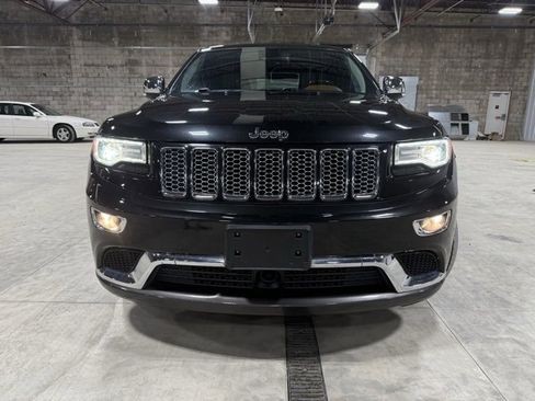Used 2015 Jeep Grand Cherokee Summit image 2