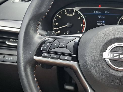 Used 2025 Nissan Altima 2.5 SR FWD image 20
